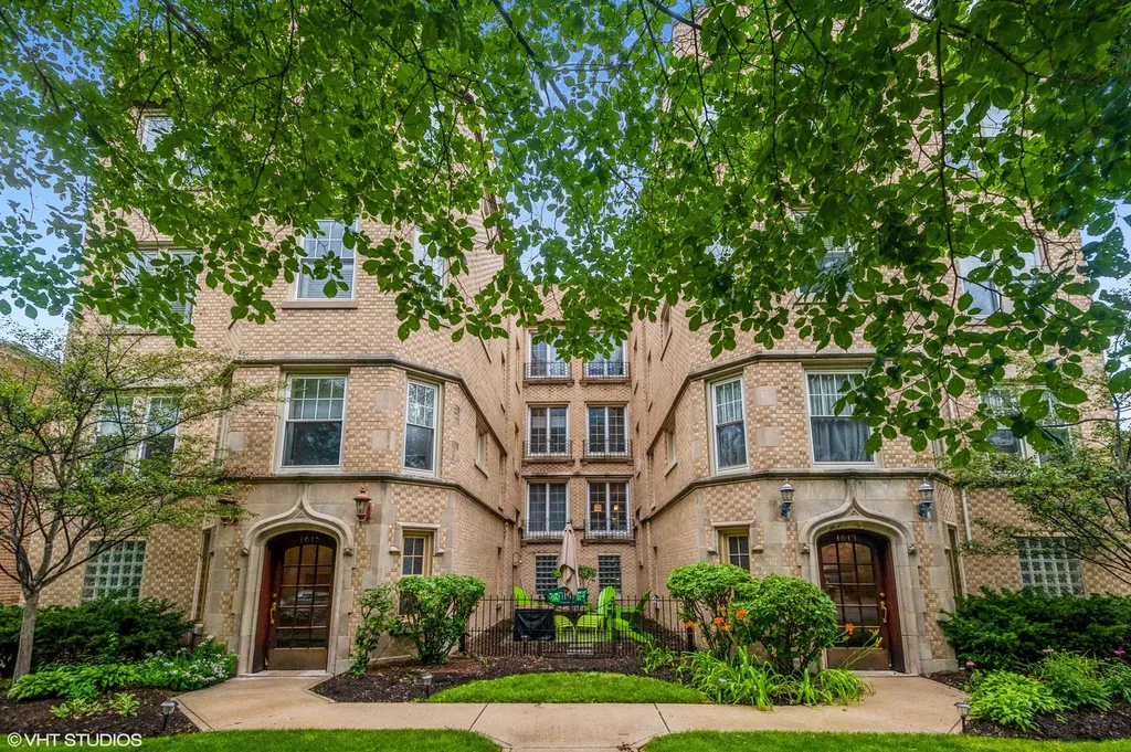 1615 Monroe Street Evanston IL 60202