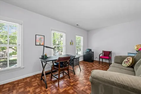 727 Raleigh Court Northbrook IL 60062