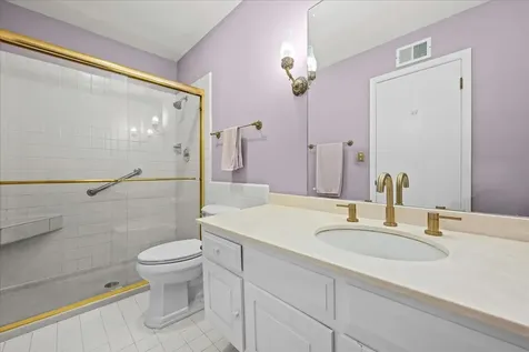727 Raleigh Court Northbrook IL 60062