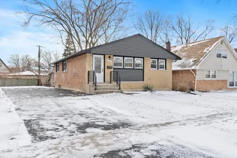 3735 169TH Street Country Club Hills IL 60478