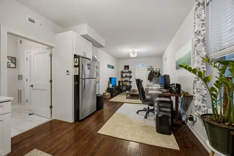 1933 North Winchester Street Chicago IL 60622
