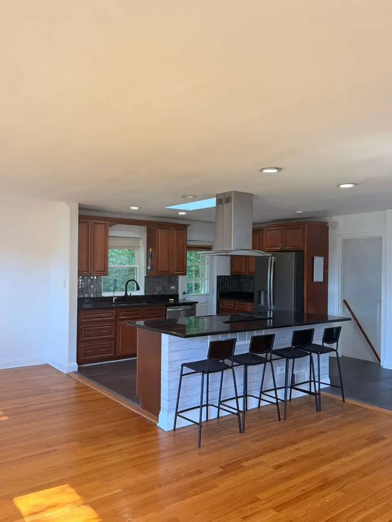 8344 Kedvale Avenue Skokie IL 60076