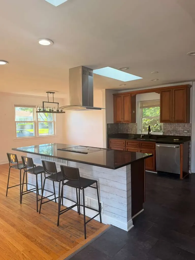 8344 Kedvale Avenue Skokie IL 60076