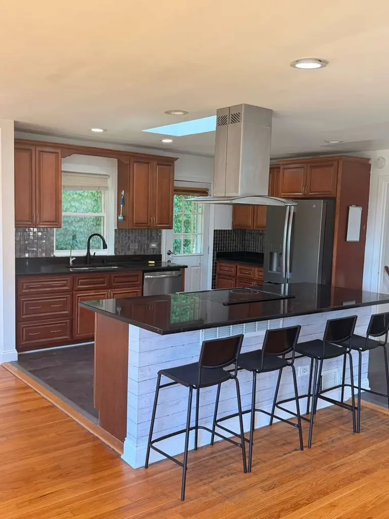 8344 Kedvale Avenue Skokie IL 60076