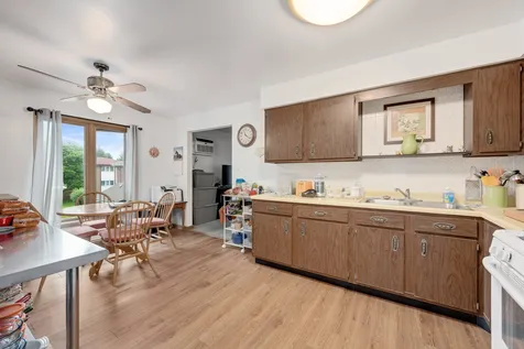 516 South La Grange Road La Grange IL 60525
