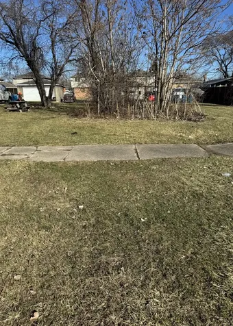 14423 Davis Avenue Blue Island IL 60406