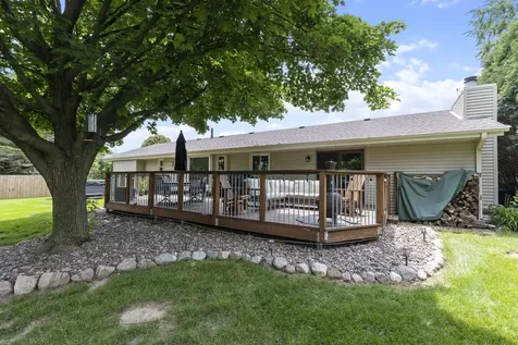 7575 Farmhome Lane Cherry Valley IL 61016