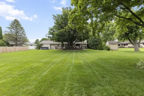 7575 Farmhome Lane Cherry Valley IL 61016