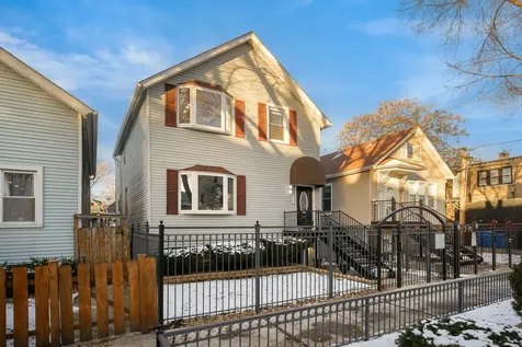 2516 West Lyndale Street Chicago IL 60647