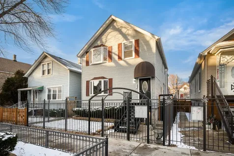 2516 West Lyndale Street Chicago IL 60647