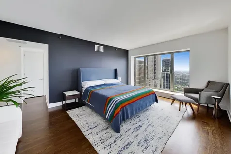 950 North Michigan Avenue Chicago IL 60611