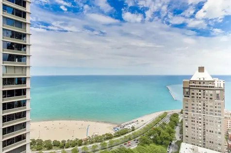950 North Michigan Avenue Chicago IL 60611