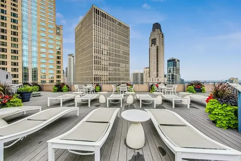 950 North Michigan Avenue Chicago IL 60611