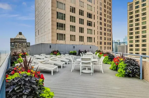950 North Michigan Avenue Chicago IL 60611