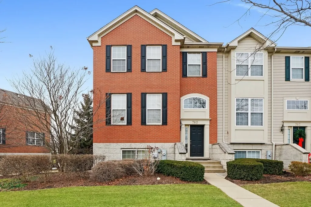 760 Lambert Lane Bartlett IL 60103