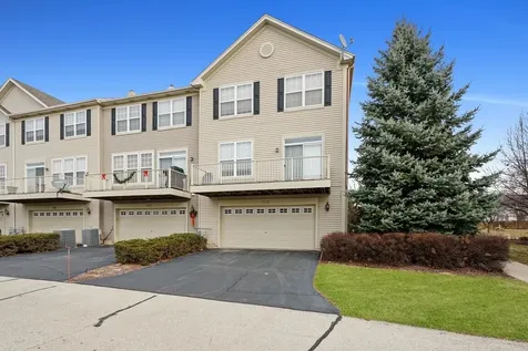 760 Lambert Lane Bartlett IL 60103