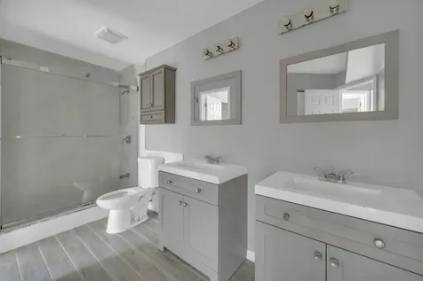 1065 Rockport Drive Carol Stream IL 60188
