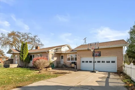 1060 Catherine Street Joliet IL 60435