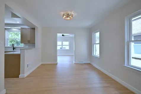1728 North 76 Avenue Elmwood Park IL 60707