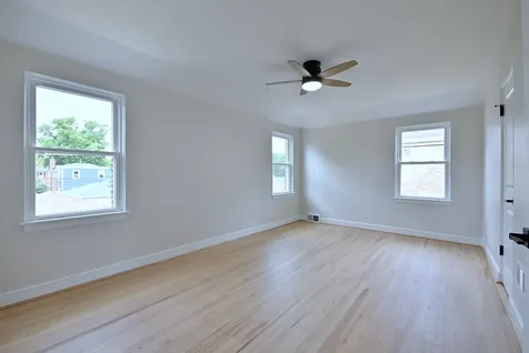 1728 North 76 Avenue Elmwood Park IL 60707