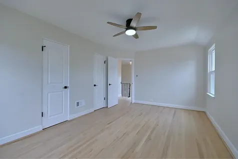1728 North 76 Avenue Elmwood Park IL 60707