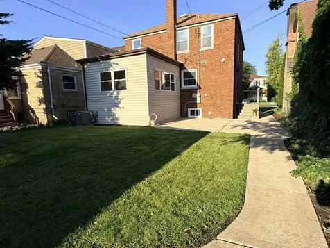 1728 North 76 Avenue Elmwood Park IL 60707