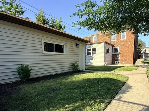 1728 North 76 Avenue Elmwood Park IL 60707