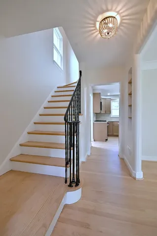 1728 North 76 Avenue Elmwood Park IL 60707