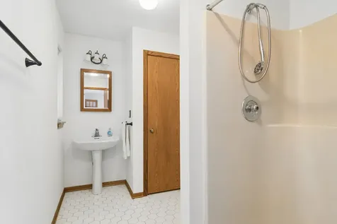 1241 North Chestnut Avenue Arlington Heights IL 60004