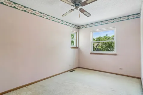 1241 North Chestnut Avenue Arlington Heights IL 60004