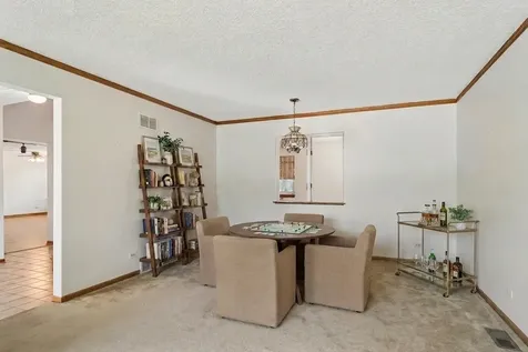 1241 North Chestnut Avenue Arlington Heights IL 60004