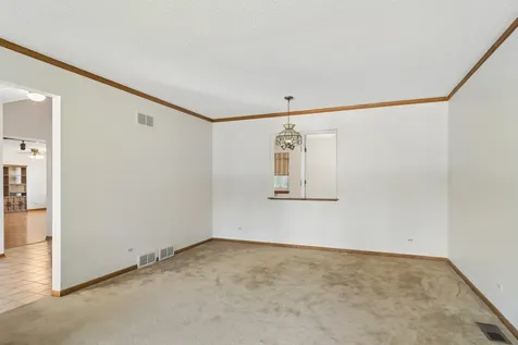 1241 North Chestnut Avenue Arlington Heights IL 60004