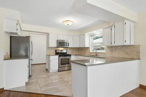 1241 North Chestnut Avenue Arlington Heights IL 60004