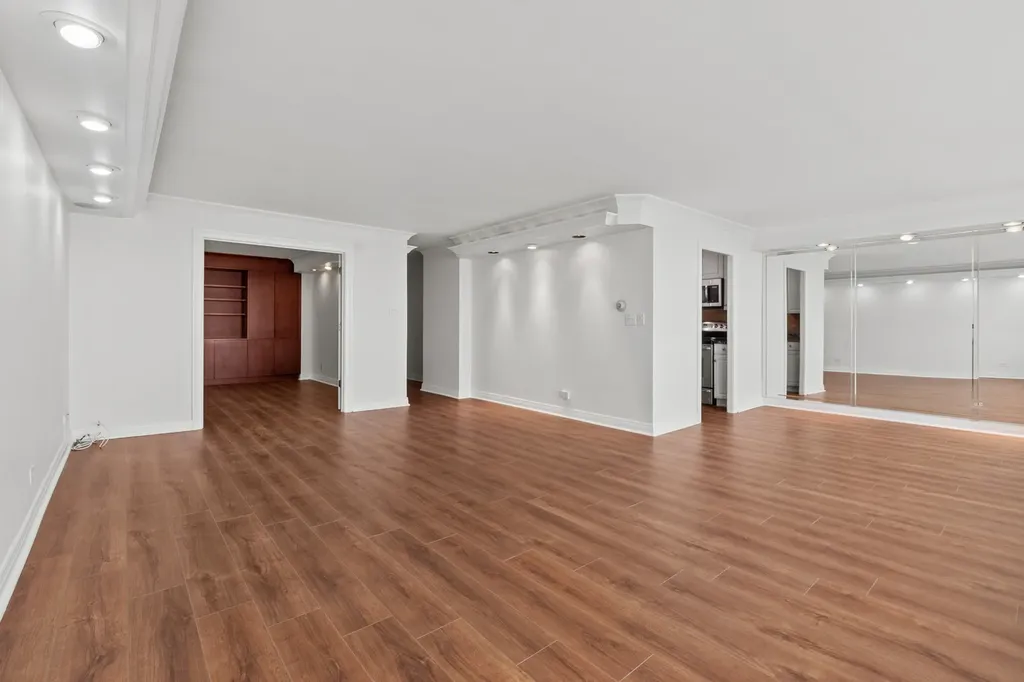 1440 North Lake Shore Drive Chicago IL 60610