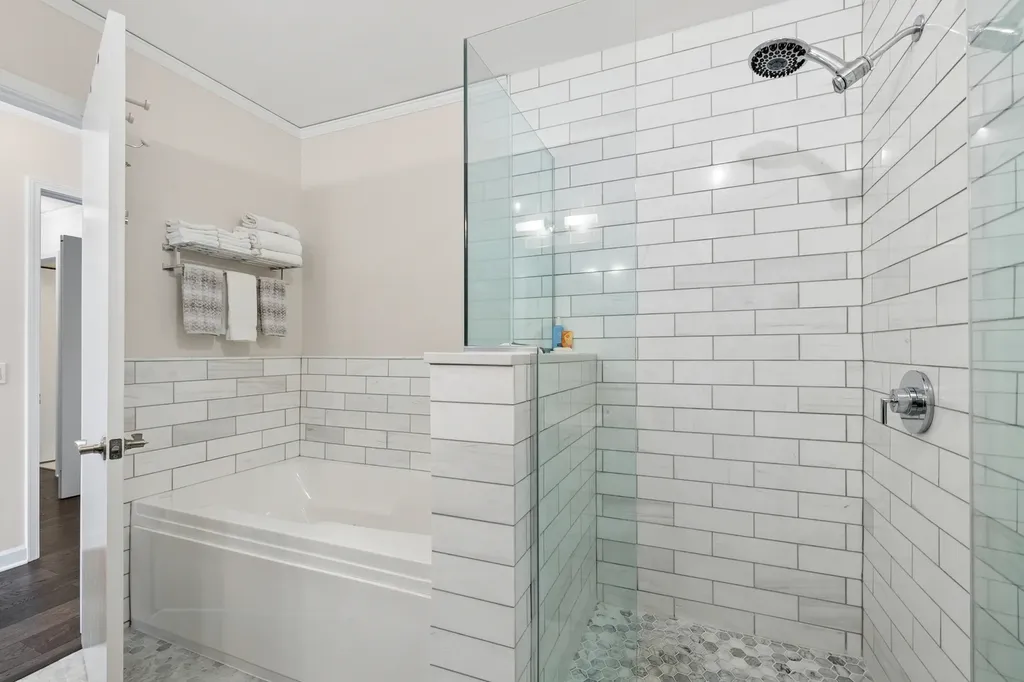 201 North Westshore Drive Chicago IL 60601
