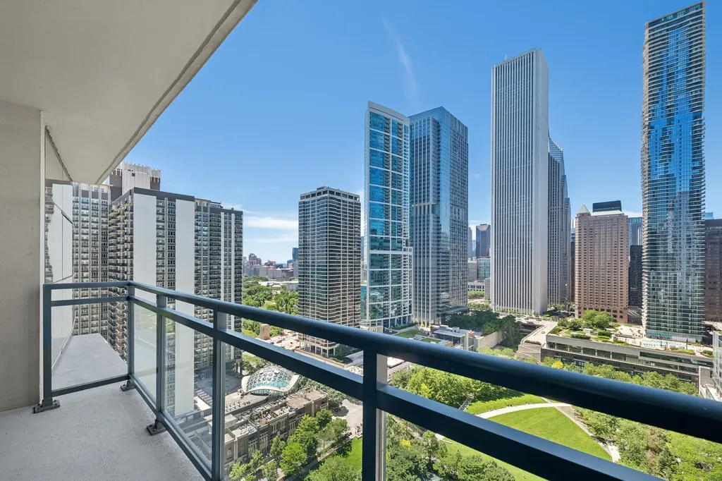 201 North Westshore Drive Chicago IL 60601