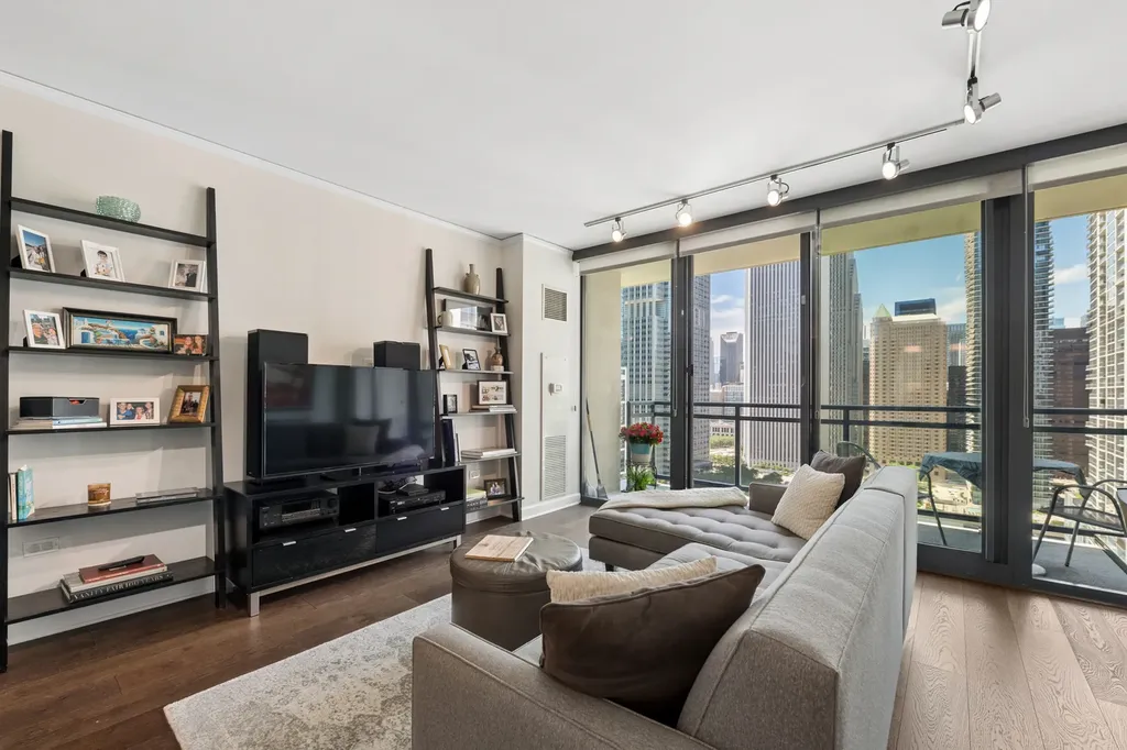 201 North Westshore Drive Chicago IL 60601
