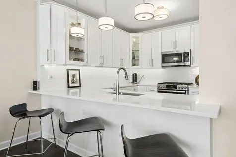 201 North Westshore Drive Chicago IL 60601