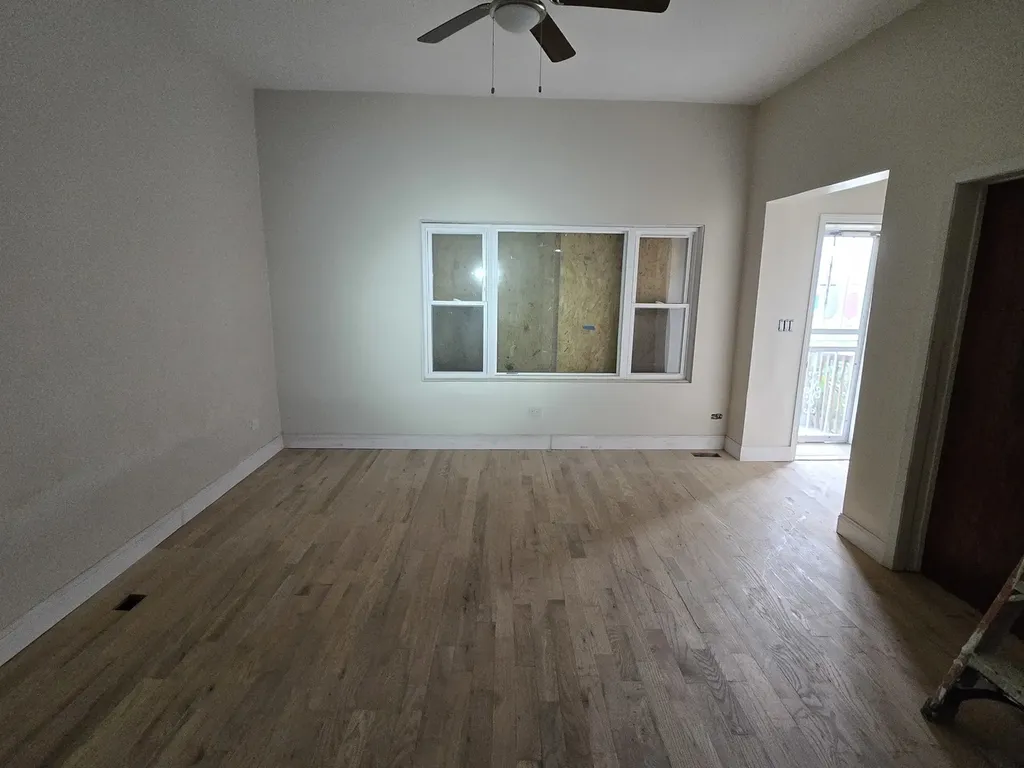 426 North Trumbull Avenue Chicago IL 60624