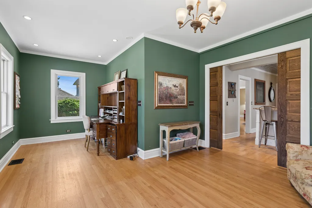 111 West Franklin Street Wheaton IL 60187