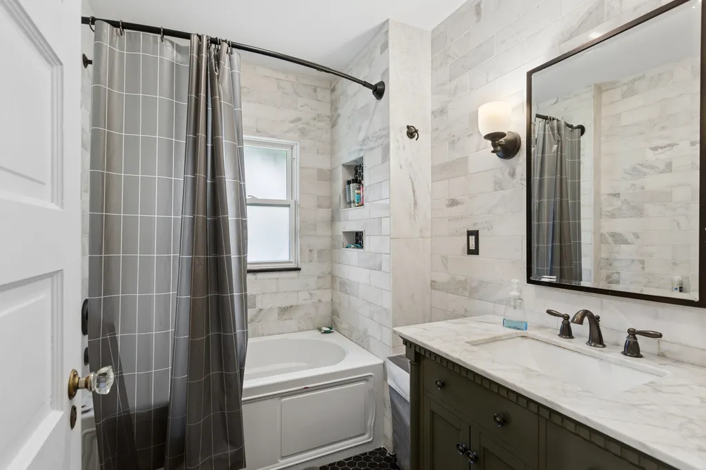 111 West Franklin Street Wheaton IL 60187