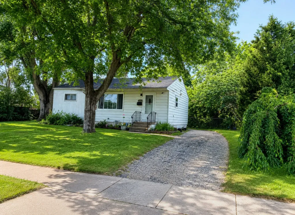 2127 Indian Road Waukegan IL 60087