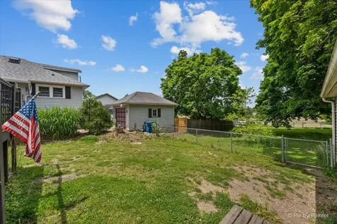 617 2ND Street Crete IL 60417