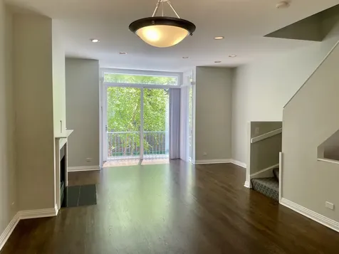 310 North Clinton Street Chicago IL 60661