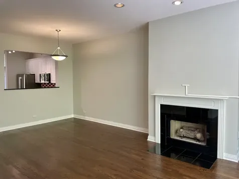 310 North Clinton Street Chicago IL 60661