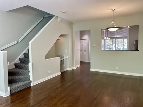 310 North Clinton Street Chicago IL 60661