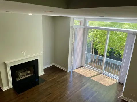 310 North Clinton Street Chicago IL 60661