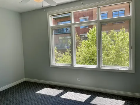 310 North Clinton Street Chicago IL 60661