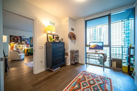 211 North Harbor Drive Chicago IL 60601