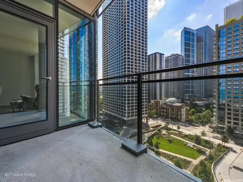 211 North Harbor Drive Chicago IL 60601